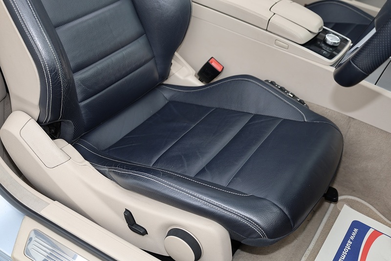 Mercedes-Benz E220 CDI AMG Sport Convertible 2 Former Keepers + Rare Spec + Air Scarf + COMAND Image 30