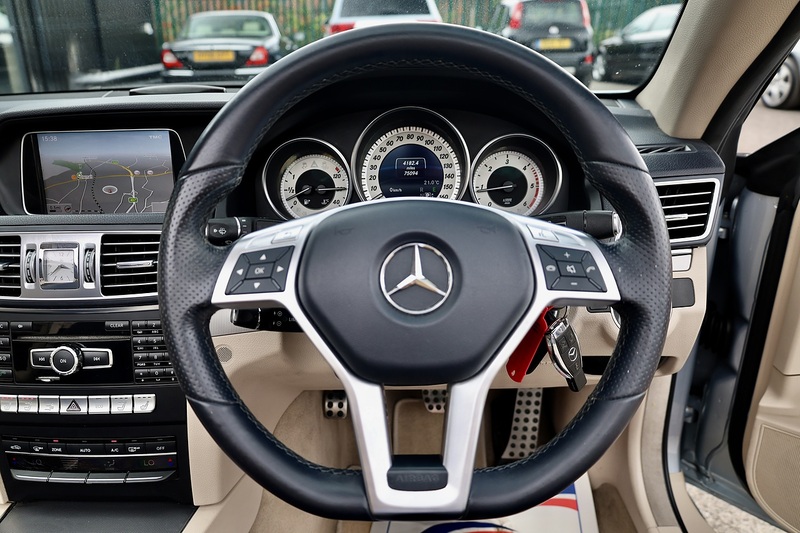 Mercedes-Benz E220 CDI AMG Sport Convertible 2 Former Keepers + Rare Spec + Air Scarf + COMAND Image 33