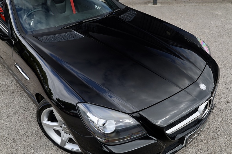 Mercedes-Benz SLK 250 CDI AMG Sport Ultra Low Mileage + Pano Roof + Air Scarf + Sat Nav Image 16