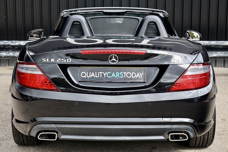 Mercedes-Benz SLK 250 CDI AMG Sport Ultra Low Mileage + Pano Roof + Air Scarf + Sat Nav Image 4