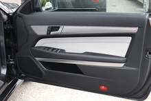 Mercedes-Benz E350 CDI AMG Line Coupe 1 Former Keeper + Panoramic Roof + Full Service History - Thumb 18