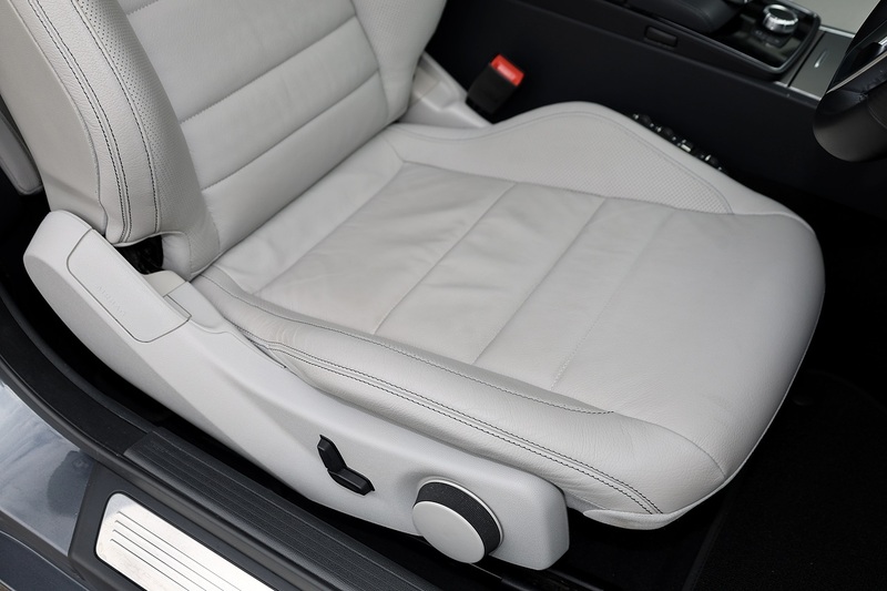 Mercedes-Benz E350 CDI AMG Line Coupe 1 Former Keeper + Panoramic Roof + Full Service History Image 9
