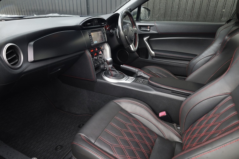 Toyota GT86 Automatic 2 Former Keepers + Full Specialist History + Heated Leather + Sat Nav Image 2