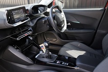 Peugeot 2008 Allure Premium 1 Former Keeper + Full Peugeot Main Dealer - Thumb 8