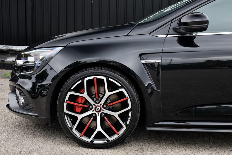 Renault Megane R.S.300 Trophy Recaro Seats + BOSE + LSD + Cup + R.Camera Image 35