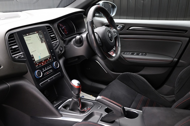 Renault Megane R.S.300 Trophy Recaro Seats + BOSE + LSD + Cup + R.Camera Image 28