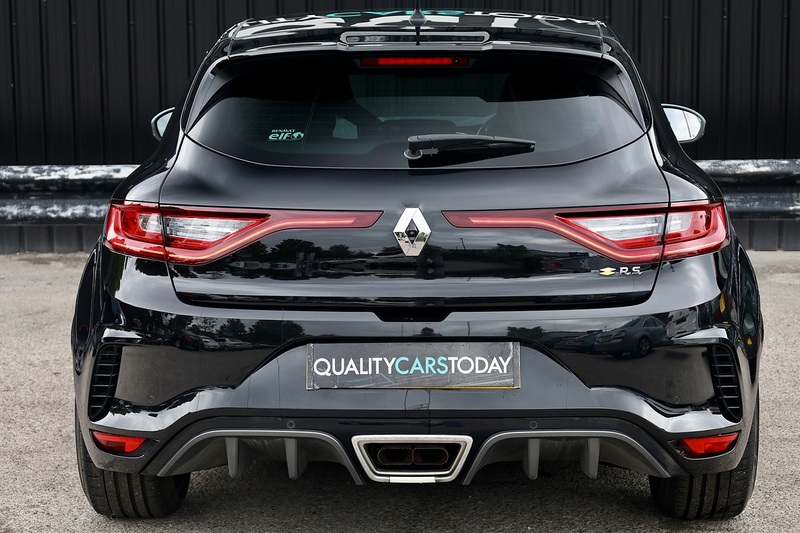 Renault Megane R.S.300 Trophy Recaro Seats + BOSE + LSD + Cup + R.Camera Image 4