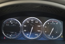 Jaguar XJL Portfolio Rare Spec + Exceptional Condition + Significant Recent Expenditure - Thumb 32