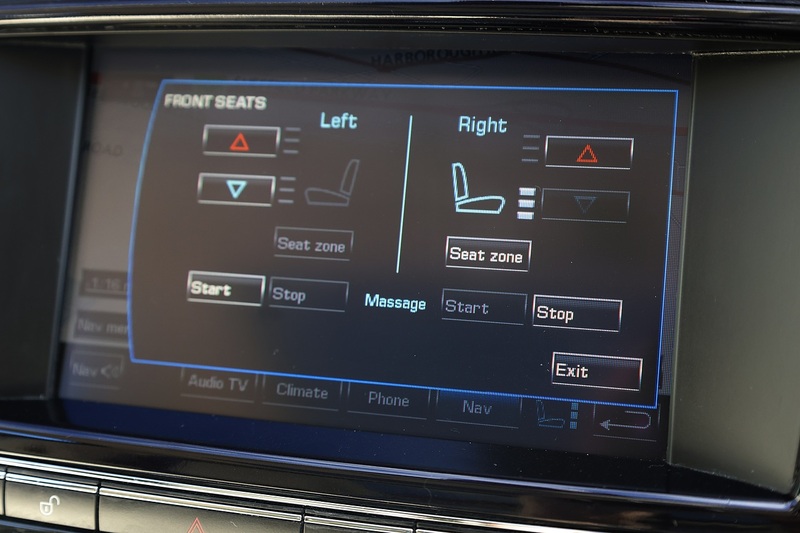 Jaguar XJL Portfolio Rare Spec + Exceptional Condition + Significant Recent Expenditure Image 14