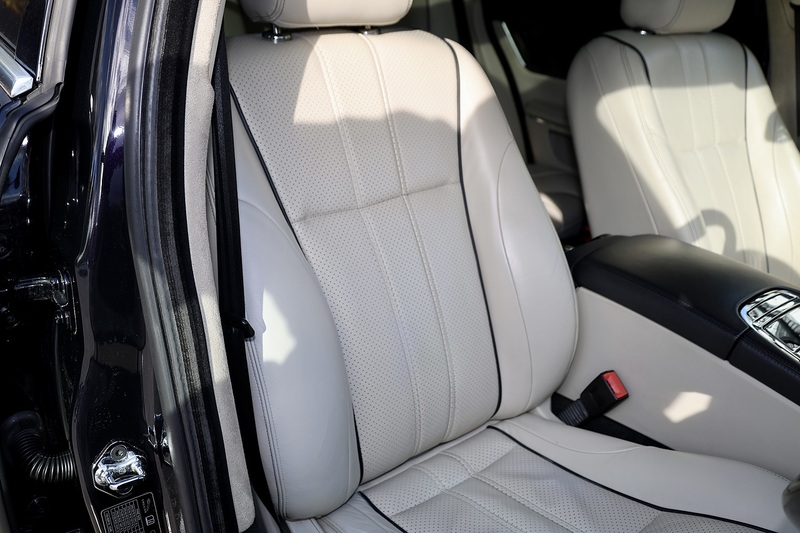 Jaguar XJL Portfolio Rare Spec + Exceptional Condition + Significant Recent Expenditure Image 25