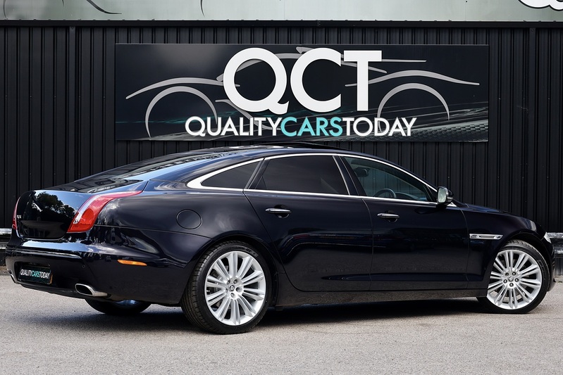 Jaguar XJL Portfolio Rare Spec + Exceptional Condition + Significant Recent Expenditure Image 12