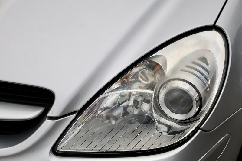 Mercedes-Benz SLK 350 2 Former Keepers + 15 Services + Air Scarf + COMAND + Heated / Memory Seats Image 15