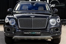 Bentley Bentayga W12 Full Bentley Main Dealer + All Terrain / Touring Spec + Rear Screens - Thumb 4