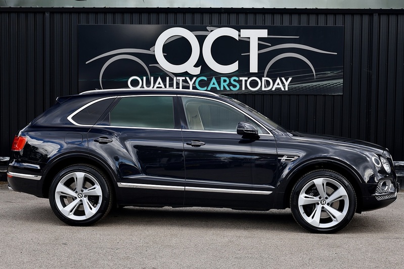Bentley Bentayga W12 Full Bentley Main Dealer + All Terrain / Touring Spec + Rear Screens Image 6