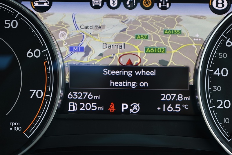 Bentley Bentayga W12 Full Bentley Main Dealer + All Terrain / Touring Spec + Rear Screens Image 43