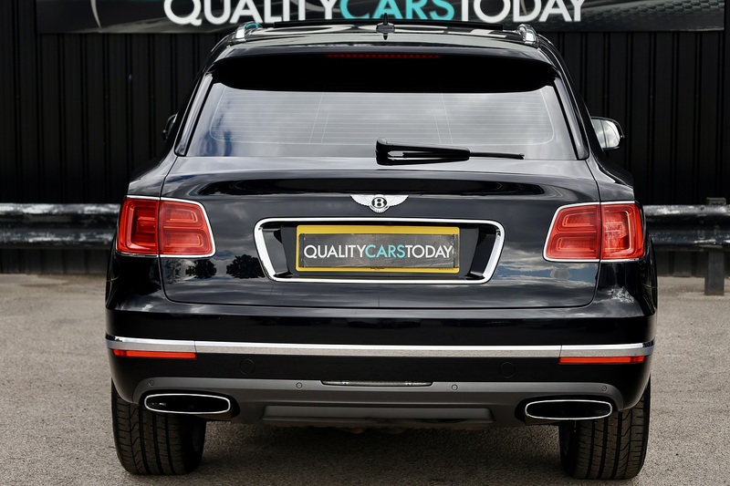 Bentley Bentayga W12 Full Bentley Main Dealer + All Terrain / Touring Spec + Rear Screens Image 5