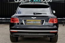 Bentley Bentayga W12 Full Bentley Main Dealer + All Terrain / Touring Spec + Rear Screens - Thumb 5