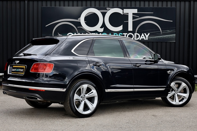 Bentley Bentayga W12 Full Bentley Main Dealer + All Terrain / Touring Spec + Rear Screens Image 13