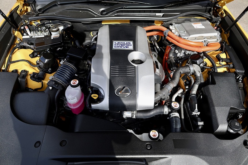 Lexus RC 300h F Sport Takumi 1 Owner + Full Lexus Main Dealer + Huge Spec Image 29