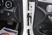 Mercedes-Benz GLC 250 AMG Line Premium Plus Full Service History + Panoramic Roof + Exceptional - Thumb 25