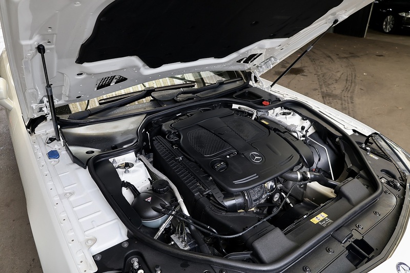 Mercedes-Benz SL 350 AMG Sport AMG Sport Pack + Pano Roof + Very Rare + £12,000 Cost Options Image 22