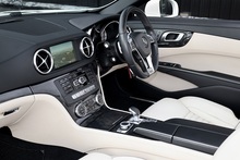 Mercedes-Benz SL 350 AMG Sport AMG Sport Pack + Pano Roof + Very Rare + £12,000 Cost Options - Thumb 5