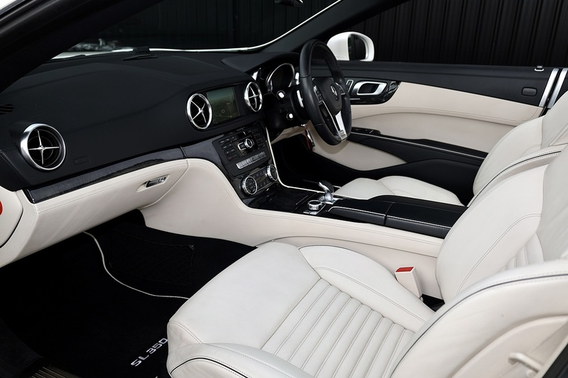 Mercedes-Benz SL 350 AMG Sport AMG Sport Pack + Pano Roof + Very Rare + £12,000 Cost Options Image 2