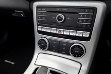 Mercedes-Benz SLC 250d AMG Line 1 Former Keeper + £5,000 Cost Options + Freshly Serviced by Mercedes - Thumb 17
