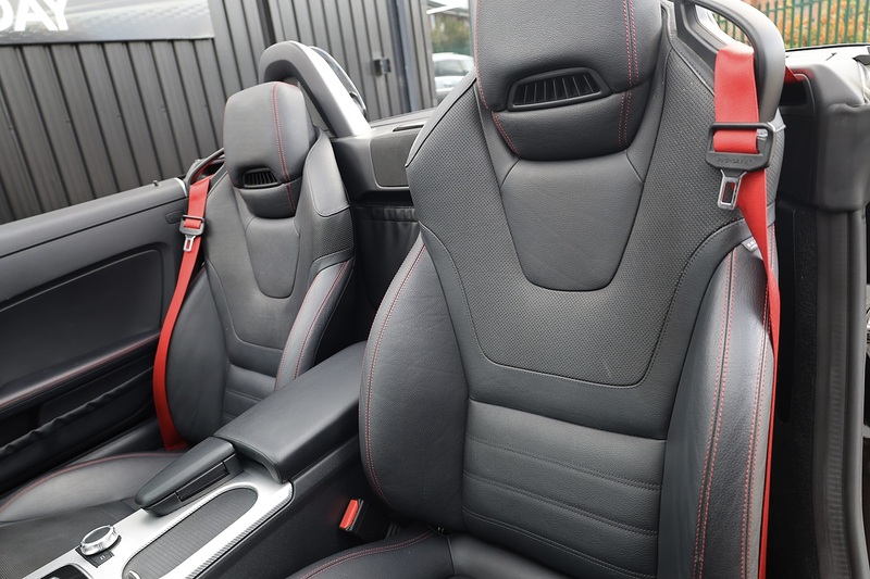Mercedes-Benz SLC 250d AMG Line 1 Former Keeper + £5,000 Cost Options + Freshly Serviced by Mercedes Image 11