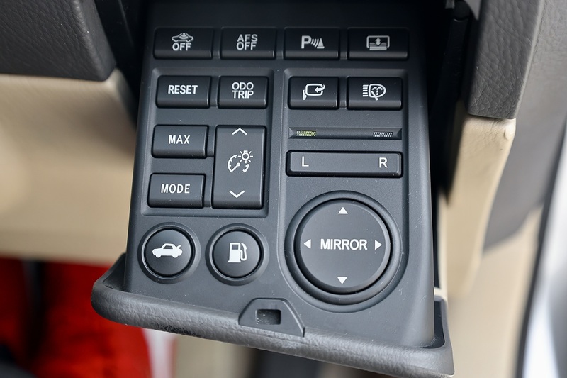 Lexus GS 450h Full Lexus Dealer History + Sunroof + Mark Levinson Image 18
