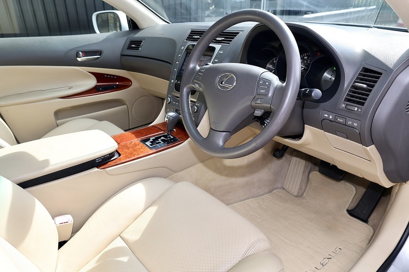 Lexus GS 450h Full Lexus Dealer History + Sunroof + Mark Levinson Image 6