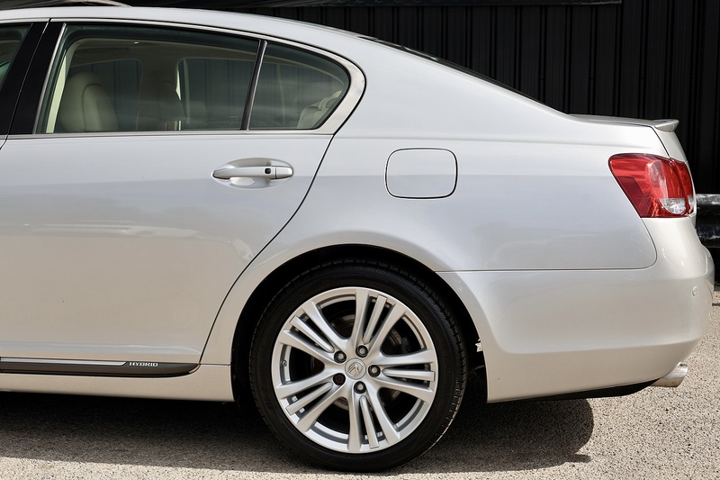Lexus GS 450h Full Lexus Dealer History + Sunroof + Mark Levinson Image 31