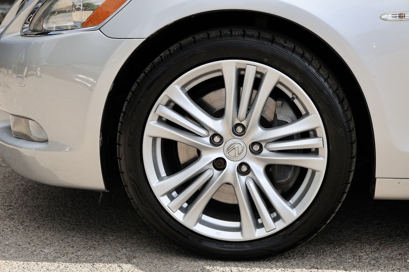 Lexus GS 450h Full Lexus Dealer History + Sunroof + Mark Levinson Image 36