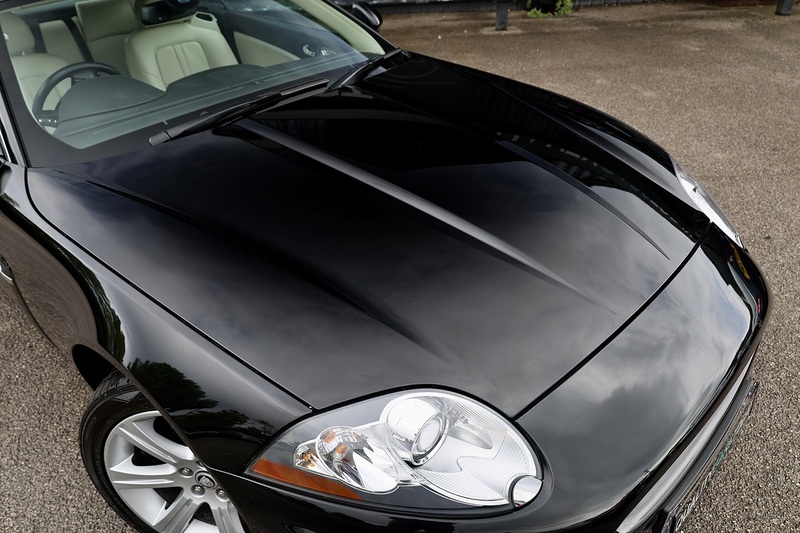 Jaguar XK 5.0 V8 1 Former Keeper + Full Service History + Beautiful Image 18