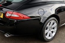Jaguar XK 5.0 V8 1 Former Keeper + Full Service History + Beautiful - Thumb 19