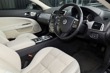 Jaguar XK 5.0 V8 1 Former Keeper + Full Service History + Beautiful - Thumb 6