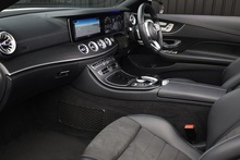 Mercedes-Benz E400d AMG Line Prem+ 1 Former Keeper + Night Pack + 360 Camerasa - Thumb 2