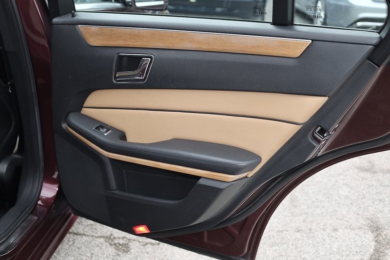 Mercedes-Benz E200 CGI Avantgarde Designo 1 Former Keeper + Designo Specification + £13k Cost Options Image 27