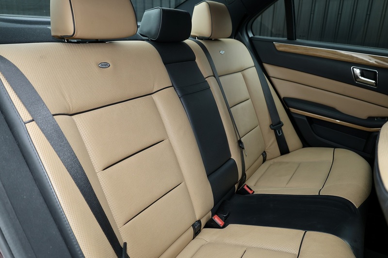 Mercedes-Benz E200 CGI Avantgarde Designo 1 Former Keeper + Designo Specification + £13k Cost Options Image 12