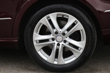 Mercedes-Benz E200 CGI Avantgarde Designo 1 Former Keeper + Designo Specification + £13k Cost Options - Thumb 38