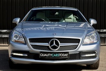 Mercedes-Benz SLK 250 CDI Pano Roof + AirScarf + Heated Seats + Just Serviced by MB - Thumb 3