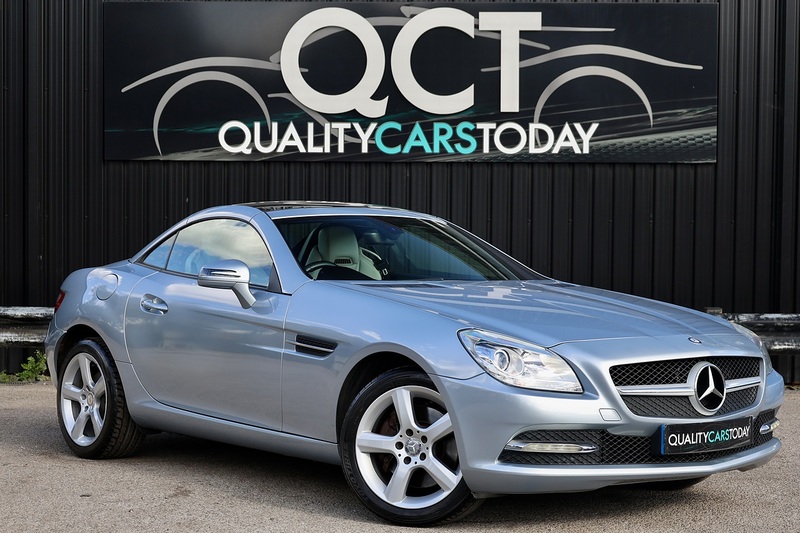 Mercedes-Benz SLK 250 CDI Pano Roof + AirScarf + Heated Seats + Just Serviced by MB Image 15