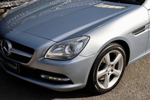 Mercedes-Benz SLK 250 CDI Pano Roof + AirScarf + Heated Seats + Just Serviced by MB - Thumb 24
