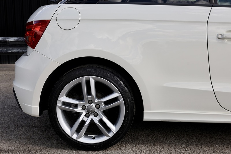 Audi A1 1.4 TFSI S-Line Full Audi Dealer History + Panoramic Roof + Sat Nav + Audi Exclusive Interior Image 30