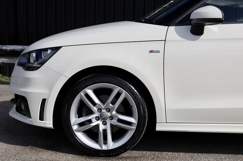 Audi A1 1.4 TFSI S-Line Full Audi Dealer History + Panoramic Roof + Sat Nav + Audi Exclusive Interior Image 34