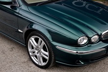 Jaguar X-Type 2.5 V6 AWD X -Type 2.5 V6 AWD 2.5 4dr Saloon Automatic Petrol - Thumb 12