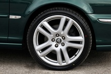 Jaguar X-Type 2.5 V6 AWD X -Type 2.5 V6 AWD 2.5 4dr Saloon Automatic Petrol - Thumb 37