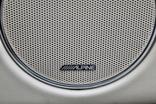 Jaguar X-Type 2.5 V6 AWD X -Type 2.5 V6 AWD 2.5 4dr Saloon Automatic Petrol - Thumb 31