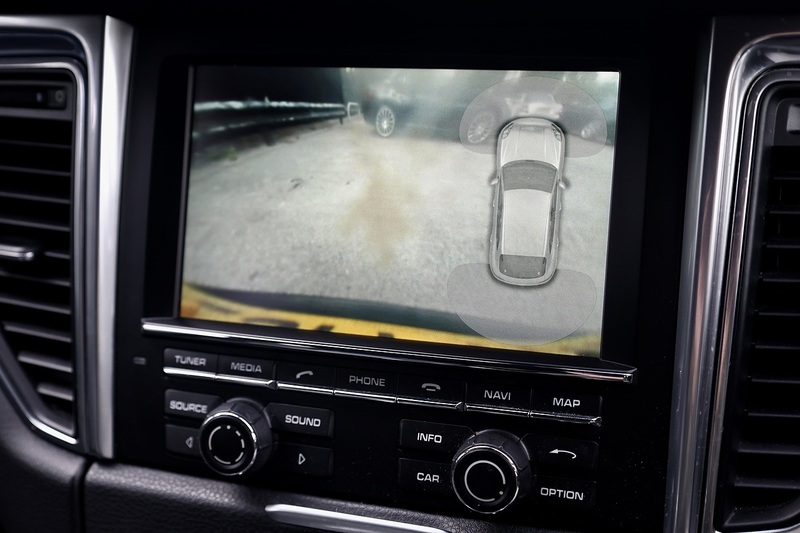 Porsche Macan S 1 Former Keeper + £12k Options Image 13