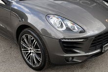Porsche Macan S 1 Former Keeper + £12k Options - Thumb 23